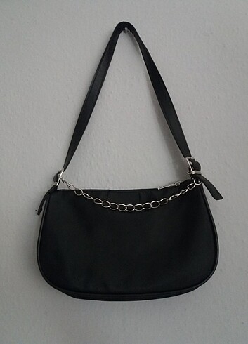 Siyah askılı zincirli çanta | Baget Çanta