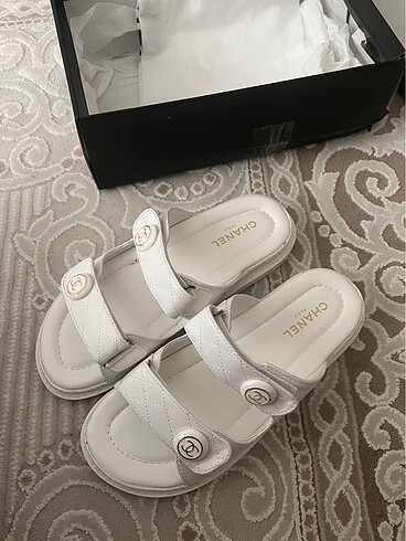 CHANEL TERLİK