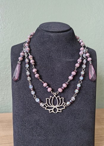 Lotus Kolye