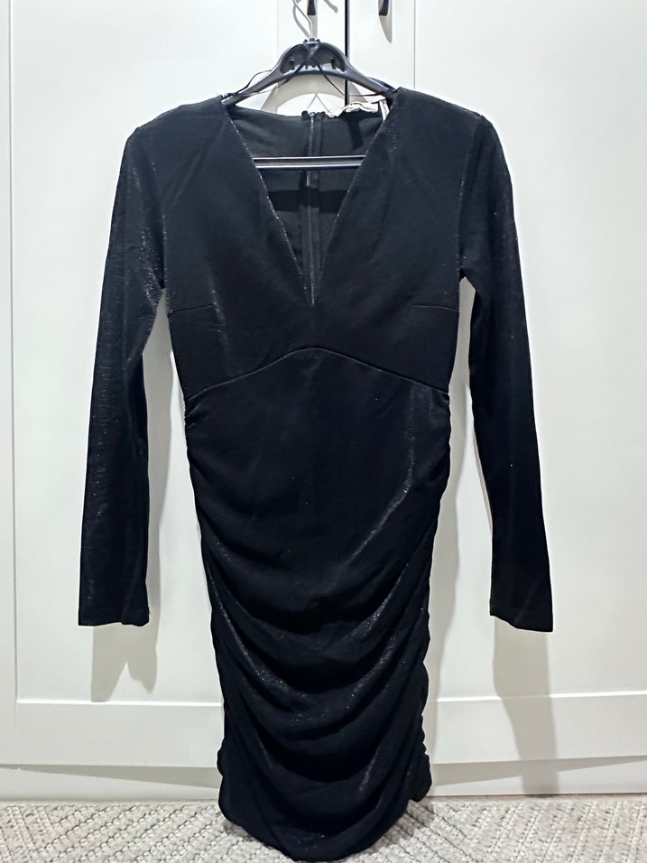 Siyah Parlak Midi V Yaka Drapeli Elbise - Görsel 5