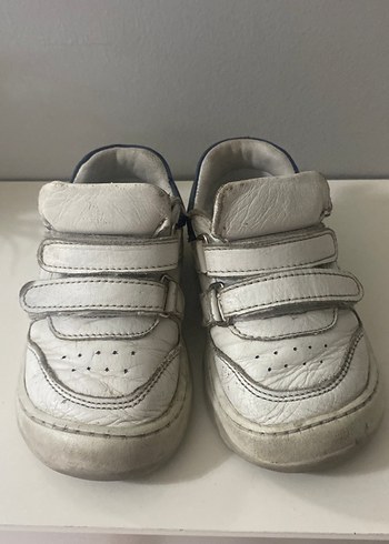 Erkek Çocuk Beyaz Cırt Cırtlı Sneaker