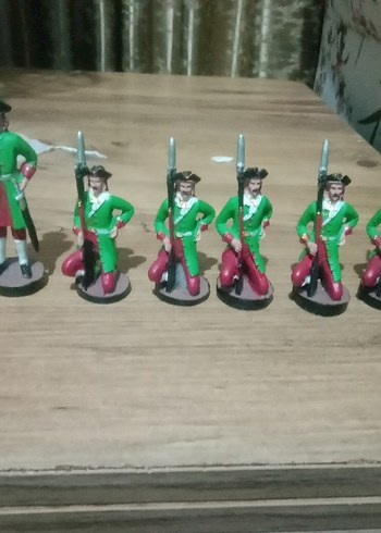 Renkli Asker Figürlü Satranç Takımı - Görsel 6