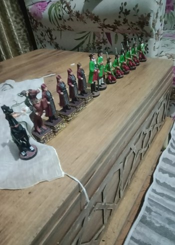 Renkli Asker Figürlü Satranç Takımı - Görsel 4