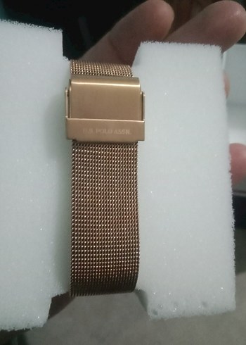 Altın Renk Dijital Kadın Kol Saati - Görsel 3