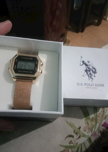 Altın Renk Dijital Kadın Kol Saati - Görsel 2