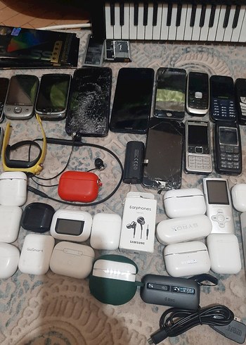 Çeşitli Koyu Gri Diğer Telefonlar - Görsel 9