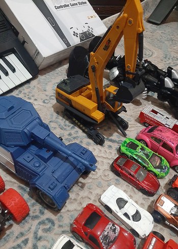 Renkli Çoklu Oyuncak Araba Seti - Görsel 7