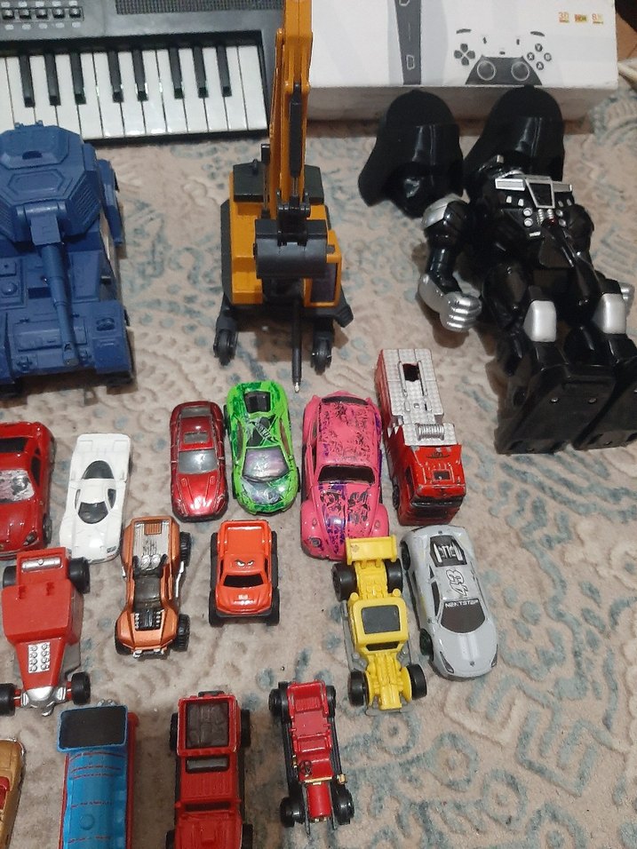 Renkli Çoklu Oyuncak Araba Seti - Görsel 3