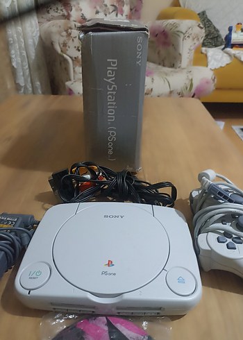 Sony Sony PS One Oyun Konsolu Seti