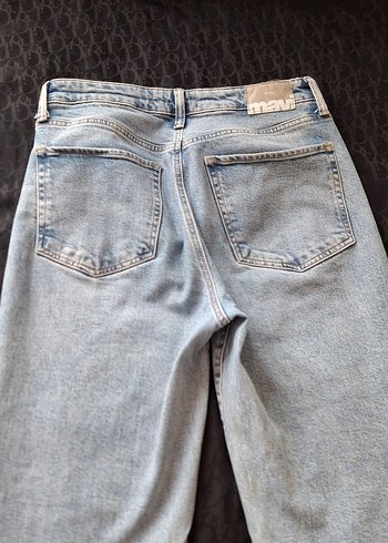 Mavi Jeans Gevşek Kesim Mavi Kot Pantolon