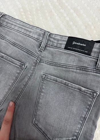 Gri Normal Kesim Kadın Kot Pantolon - Görsel 6