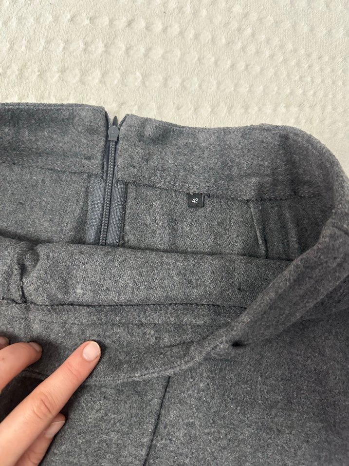 Gri Kemerli Mini Yün Etek - Görsel 4