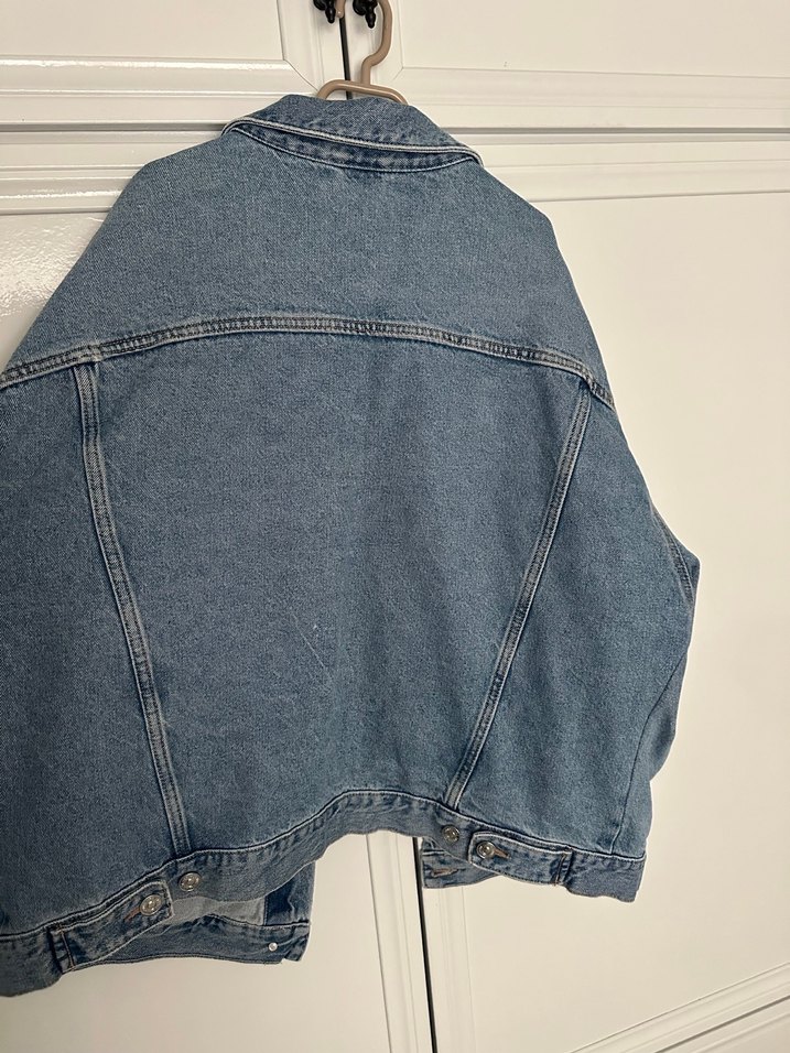 Zara Kadın Düğmeli Midi Jean Ceket - Görsel 4