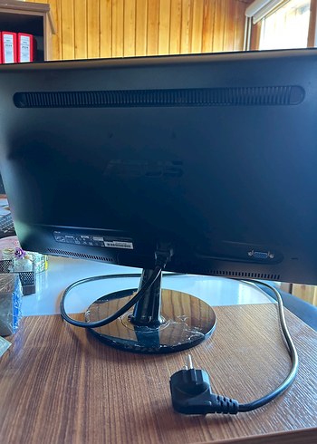 ASUS VS197DE 18.5inc LCD Monitor - Görsel 3