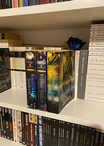 Cassandra clare ölümcül oyuncaklar serisi ilk 3 kitap - Görsel 2