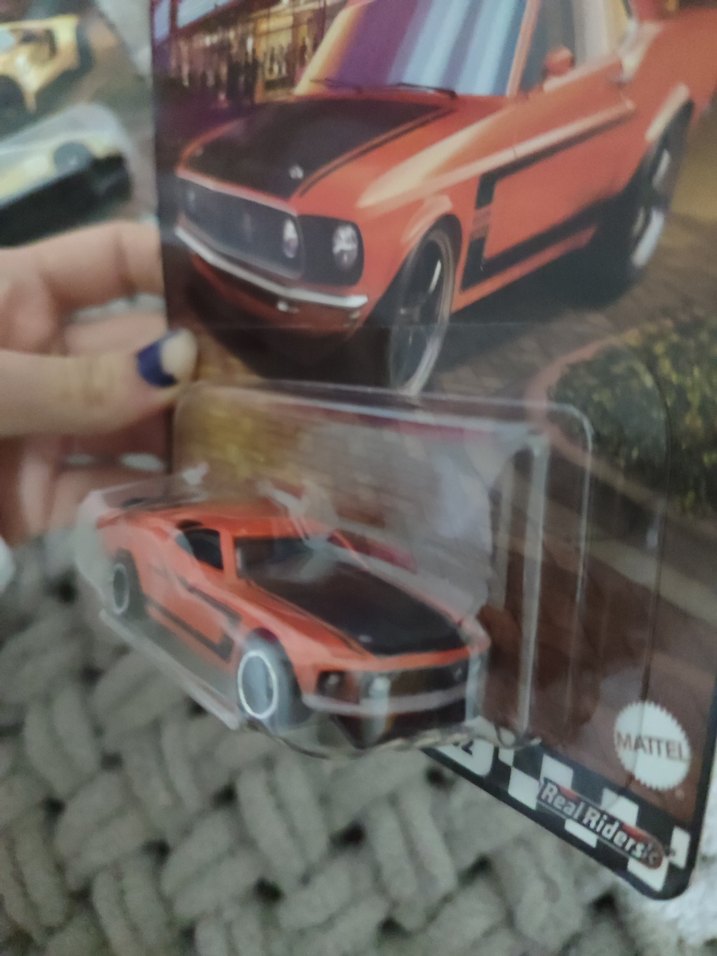 Hot Wheels '69 Ford Mustang Boss 302 - Görsel 3