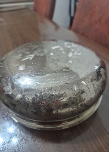 Parlak Gümüş Renkli İşlemeli Kase - Görsel 2