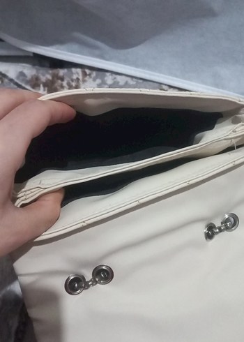 Beyaz Deri Kapitone Kadın Çanta - Görsel 3