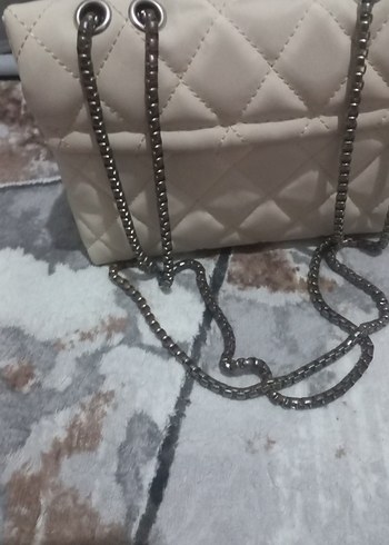 Beyaz Deri Kapitone Kadın Çanta - Görsel 2