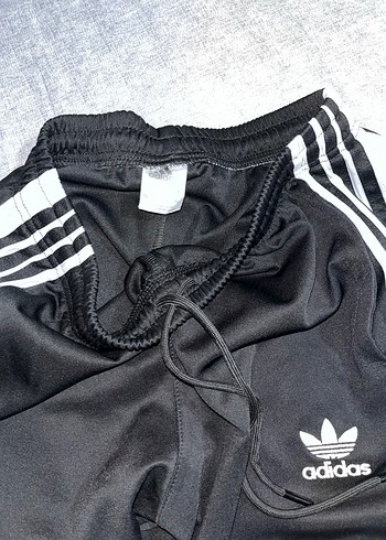 Adidas Siyah Yanları Çizgili Düğmeli Eşofman - Görsel 2