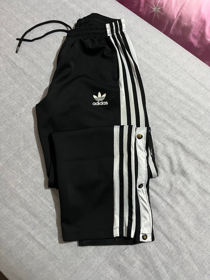 Adidas Siyah Yanları Çizgili Düğmeli Eşofman - Görsel 3