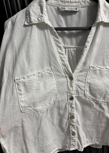 Zara Düğmeli Kısa Kollu Beyaz Keten Gömlek - Görsel 2