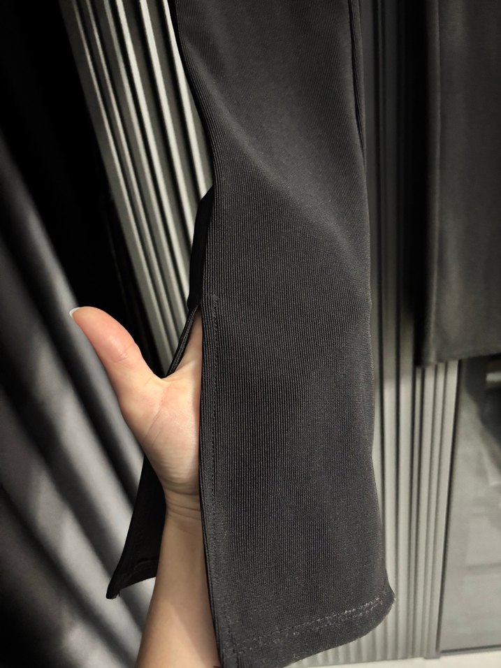 Zara Siyah Yırtmaçlı Kadın İspanyol Paça Pantolon - Görsel 2