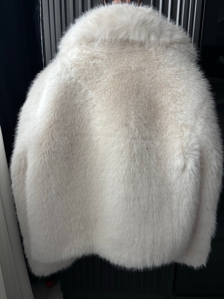 Zara Beyaz Kürk - Görsel 3