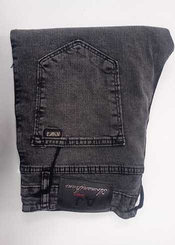 Armani Jeans ürünü