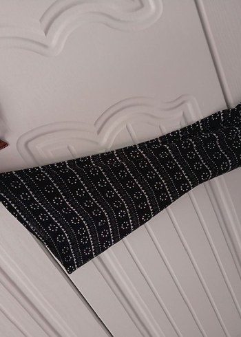 Bohem Siyah Desenli V Yaka Kadın Bluz - Görsel 4