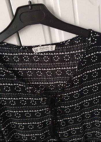 Bohem Siyah Desenli V Yaka Kadın Bluz - Görsel 3