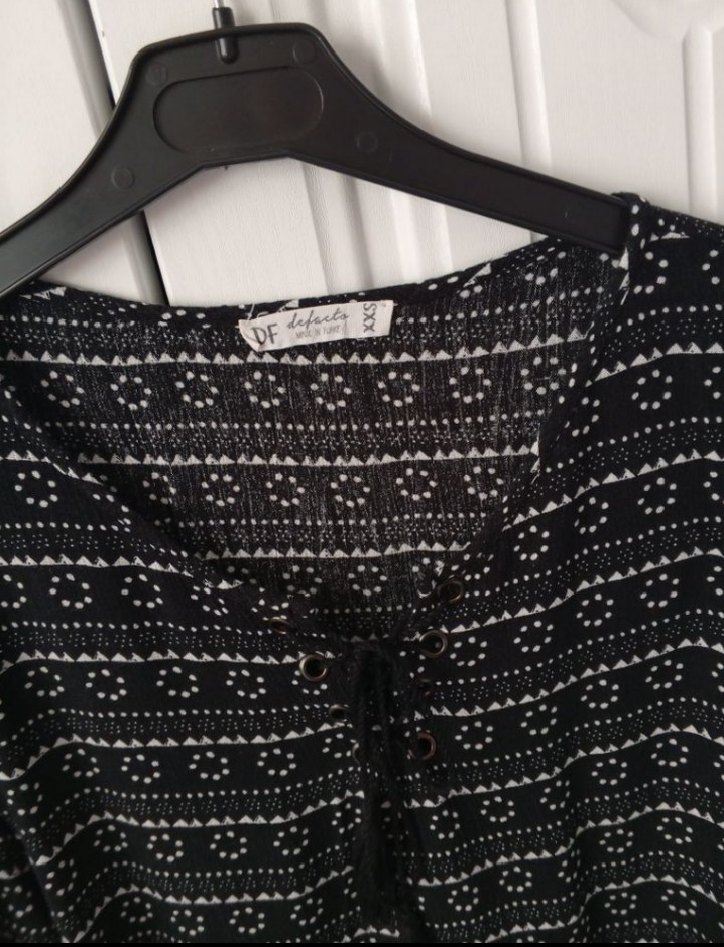 Bohem Siyah Desenli V Yaka Kadın Bluz - Görsel 3