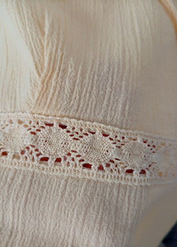 Tereyağı Sarısı Şile Bezi V Yaka Oya Detaylı Bohem Bluz - Görsel 7