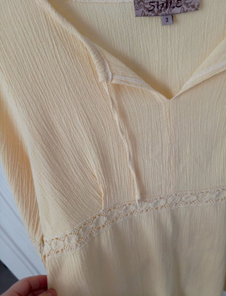 Tereyağı Sarısı Şile Bezi V Yaka Oya Detaylı Bohem Bluz - Görsel 4