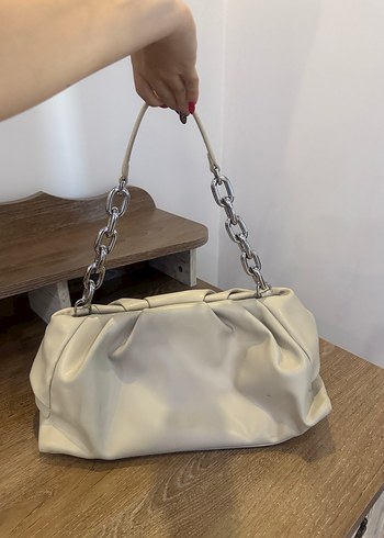 Beden Calvin Klein Bej Zincir Detaylı Kadın Deri Çanta
