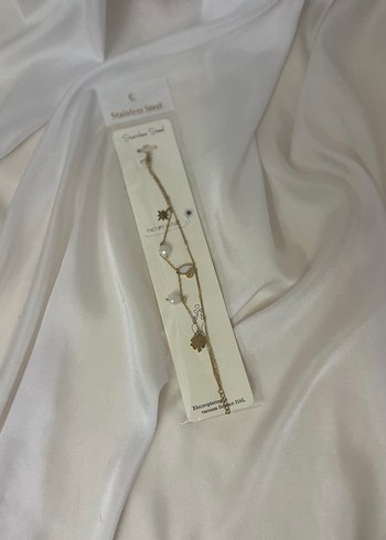 Altın Renkli Zincir Detaylı Kadın El Zinciri - Görsel 2