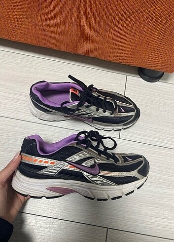 Nike orjinal spor ayakkabı