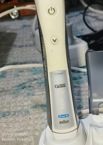 Oral-b Triumph şarjlı diş fırçası - Görsel 3