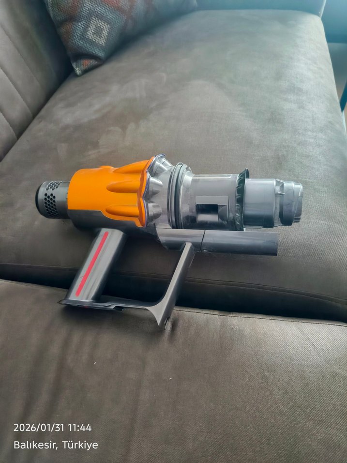 Dyson v12 şarjlı süpürge - Görsel 2