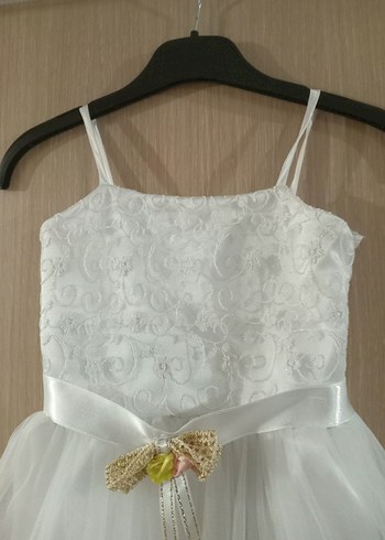 Zara Beyaz Dantelli İnce Askılı Kız Elbisesi