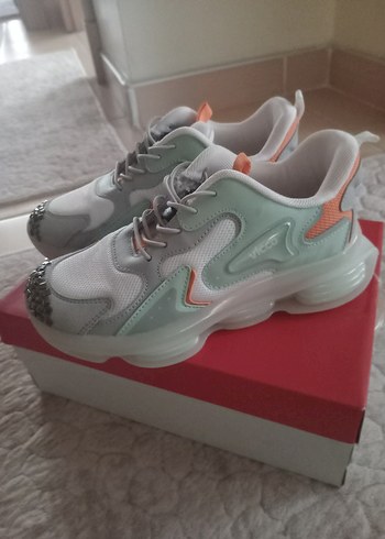 Pastel Renkli Bağcıklı kiz cocuk Spor Ayakkabı oricinal vicco