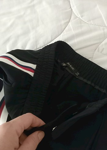 m Beden zara marka sifir Siyah Regular Fit Kadın Kumaş Pantolon m.l