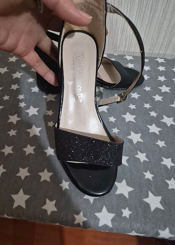 Siyah Tokalı Blok Topuklu Kız Çocuk Ayakkabı  30 sifir - Görsel 8