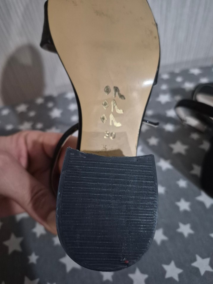 Siyah Tokalı Blok Topuklu Kız Çocuk Ayakkabı  30 sifir - Görsel 3