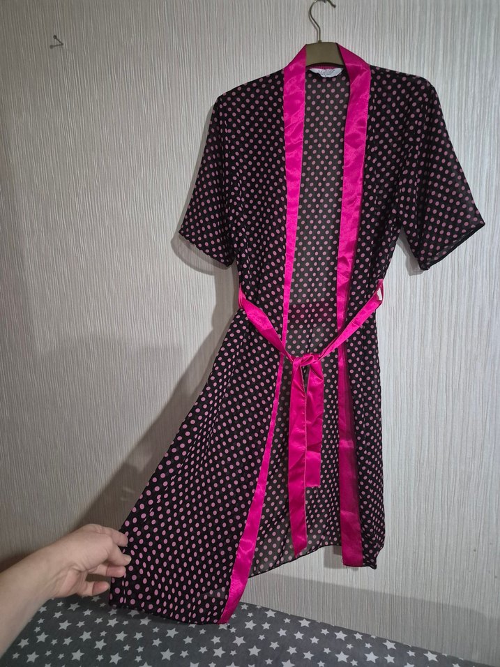 Puantiyeli Pembe Uzun Kadın Sabahlık - Görsel 3