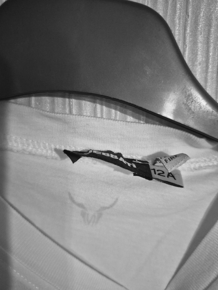 Beyaz Klavye Baskılı Uzun Kollu Tişört nebatti marka 13.14.15 - Görsel 2