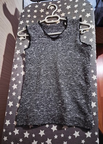 Gri Kolsuz Mini Örgü Kiz Çocuk Atlet 5.6.7 yaş - Görsel 3