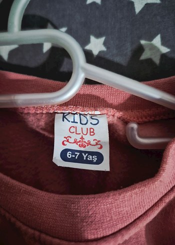 Barbie kiz  takim 4.5 yaş  tüm ürünlere teklifler Kabuledilir - Görsel 2