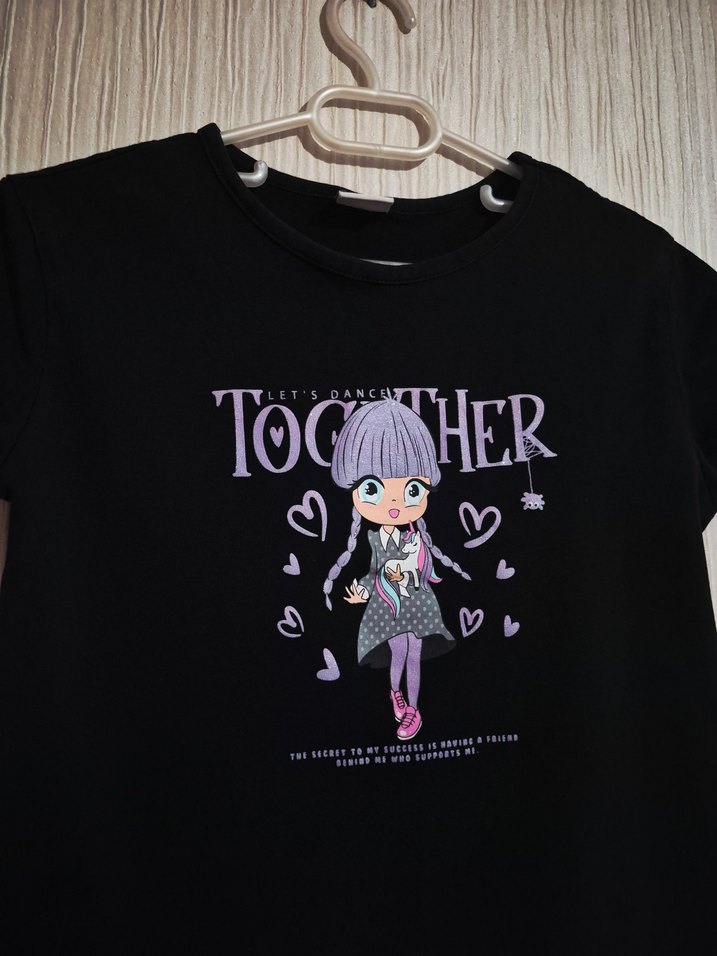 Mor Baskılı Kız Çocuk Tişörtü 4.5 . tüm teklifler kabul edilir - Görsel 2