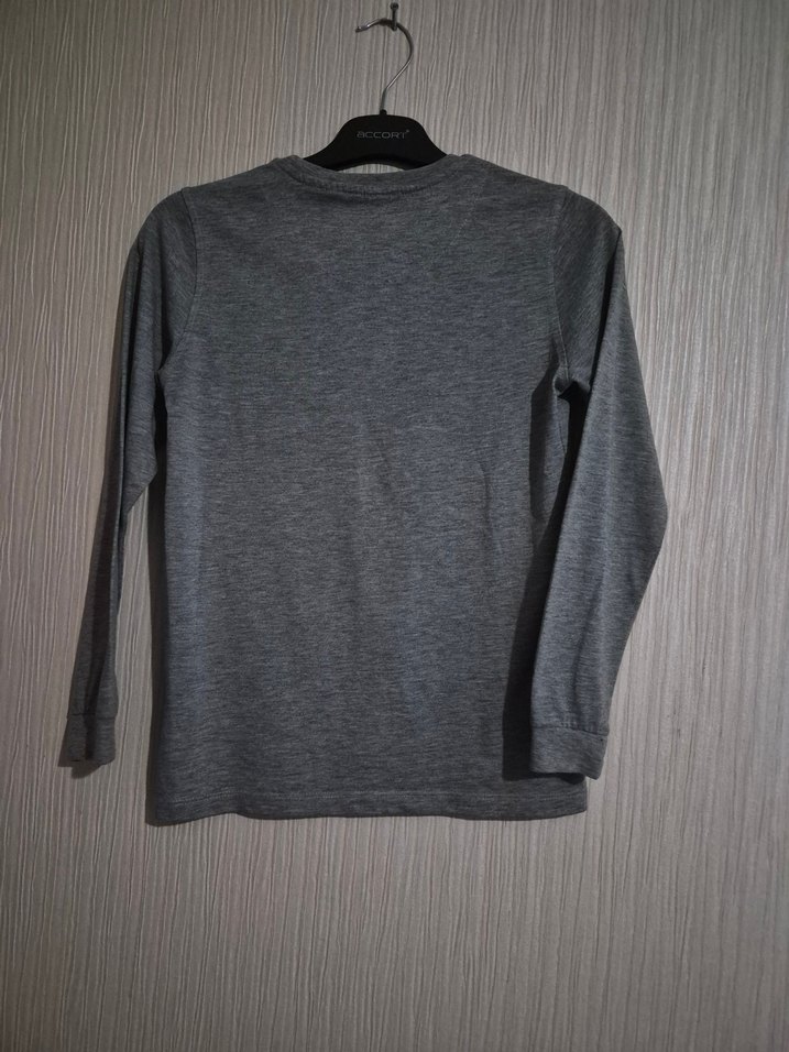 Gri Uzun Kollu Erkek Çocuk Sweatshirt 11.12 yaş kaliteli sifir - Görsel 3